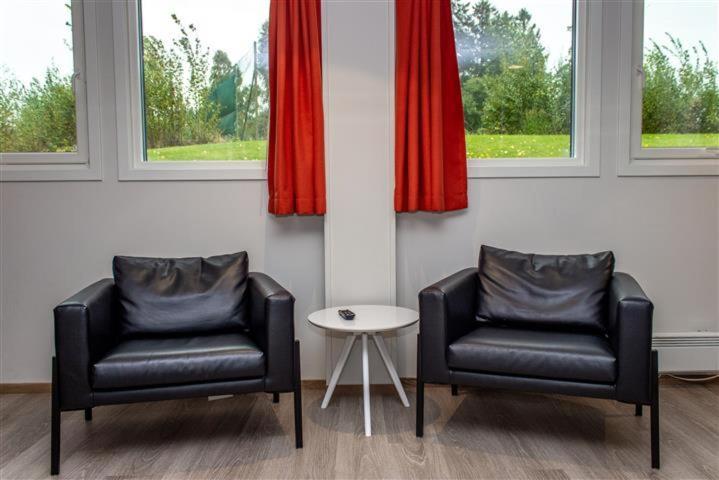 סקיאן Hotell Fritidsparken מראה חיצוני תמונה