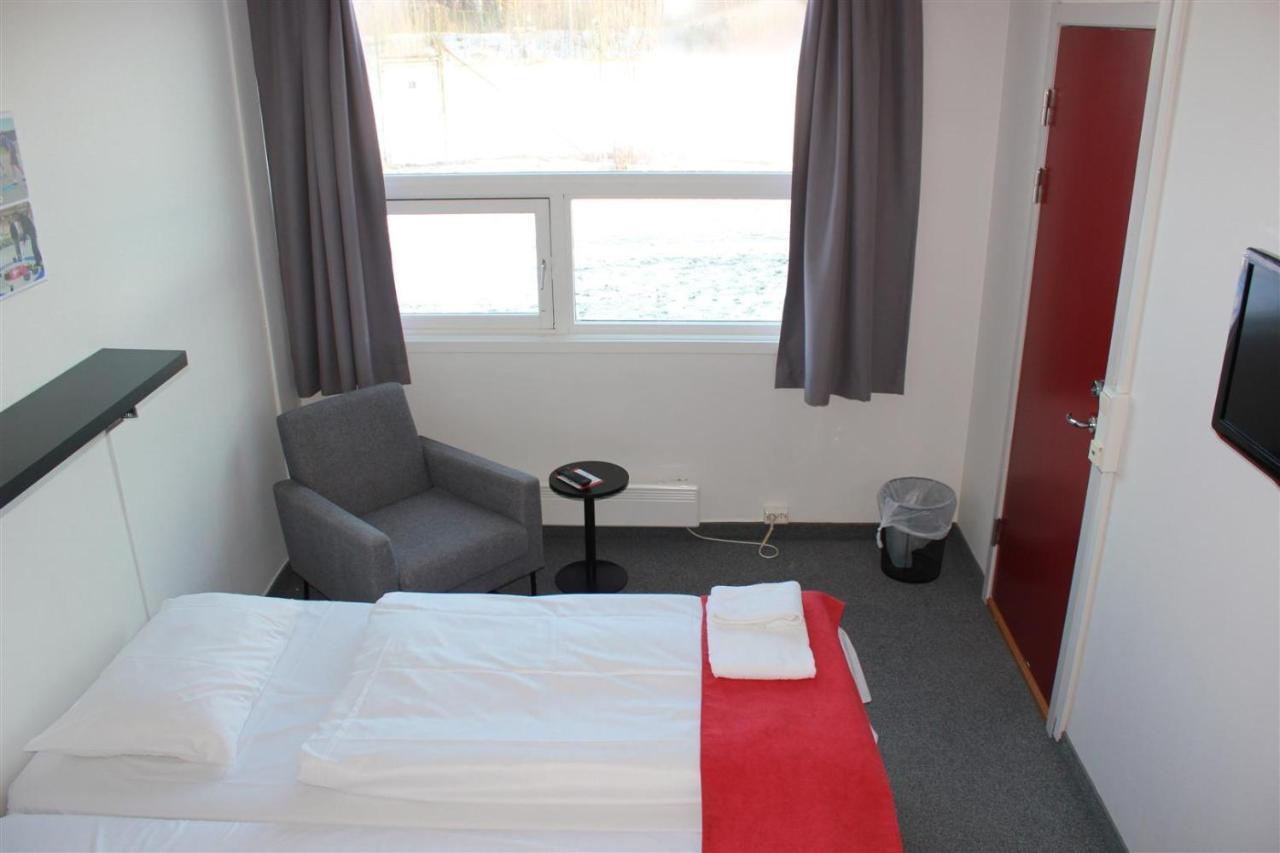 סקיאן Hotell Fritidsparken מראה חיצוני תמונה